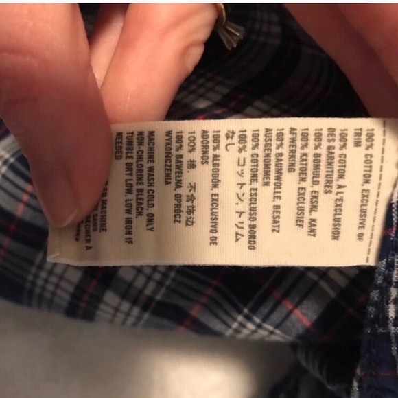 Plaid Abercrombie and Finch button down. - Picture 6 of 7
